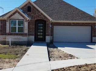 7834 Black Willow Ln, Arlington, TX 76002