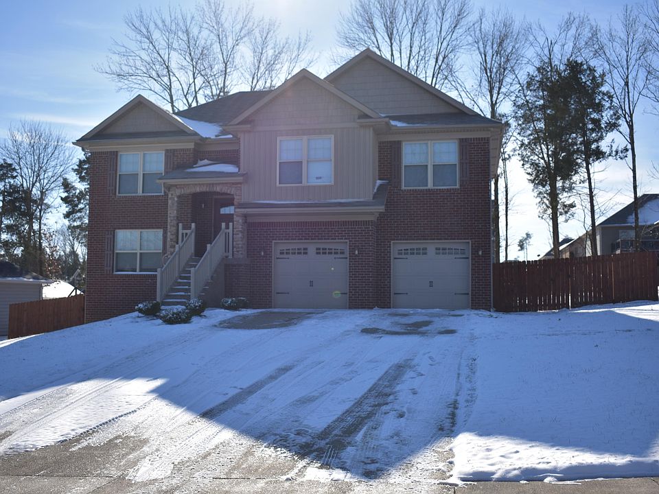 1st image of 819 Bogard Ln