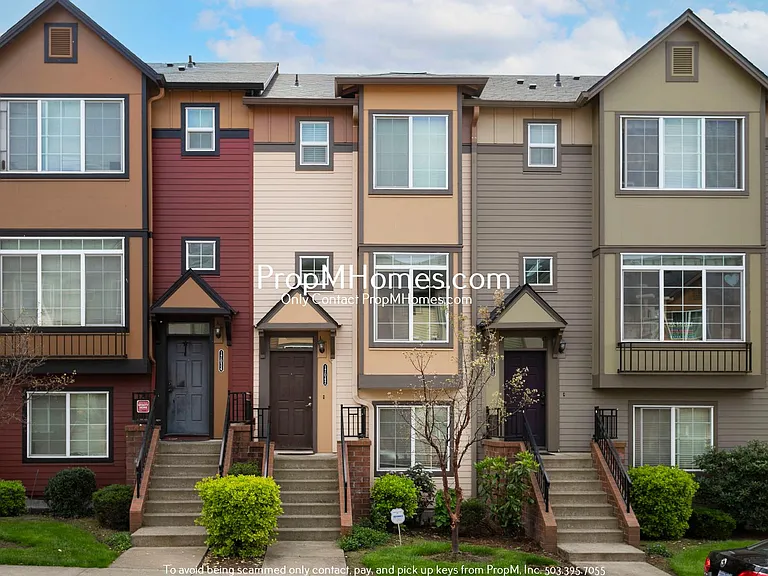 17042 Berkeley Ln — Photo 1