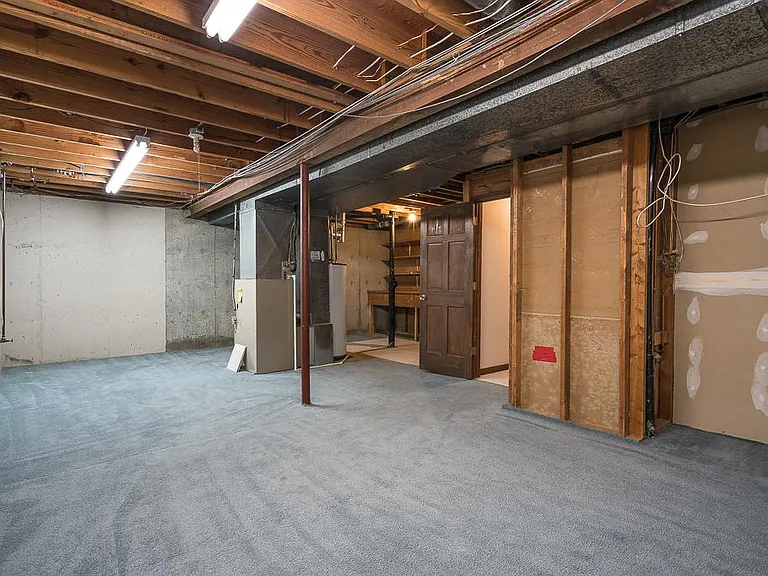 14349 Cypress Hill Dr — Photo 25