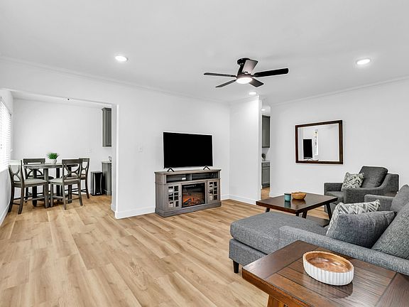 4th image of 2021 Oliver Ave