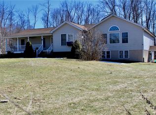 32 Mill St, Wallkill, NY 12589