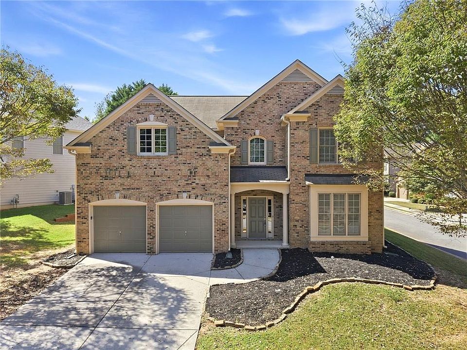 1st image of 384 Cherry Tree Ln