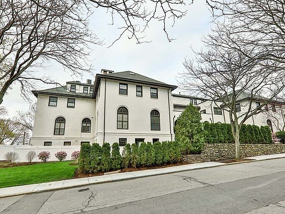 3rd image of 227 Summit Ave APT W205