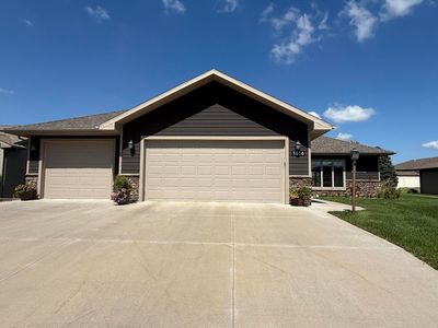 1816 Quiett Ln, Mitchell, SD, 57301