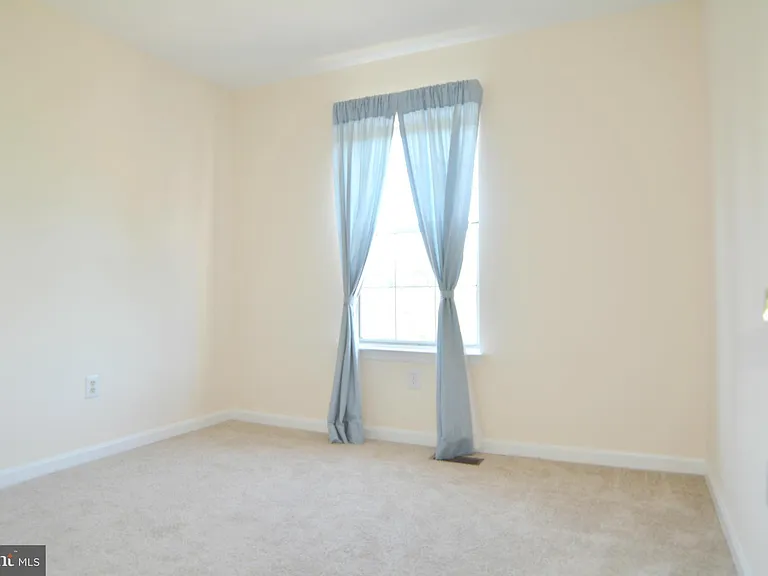 8625 Andrew Ellicott Ct #8 — Photo 6