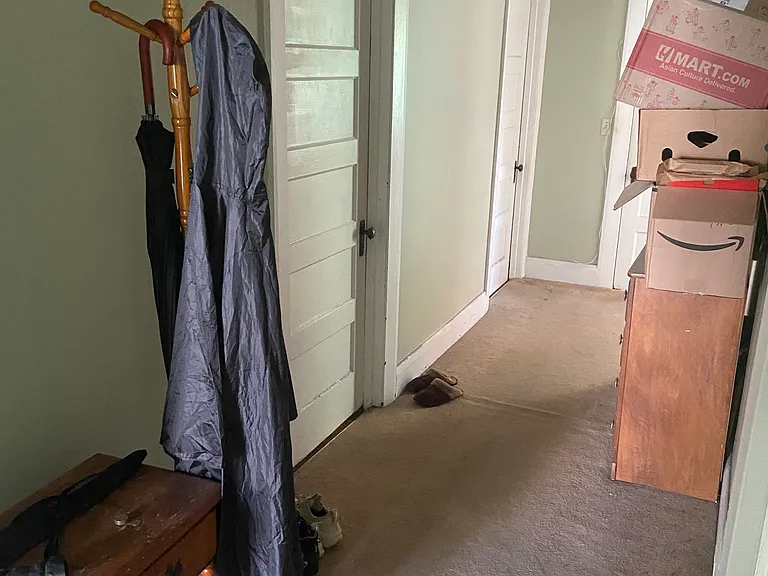 118 Schuyler Pl — Photo 5