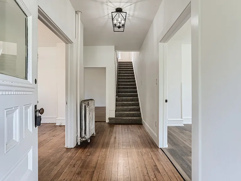 2545 Miner St — Photo 13