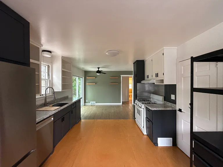 7208 Elliot Ave S — Photo 5