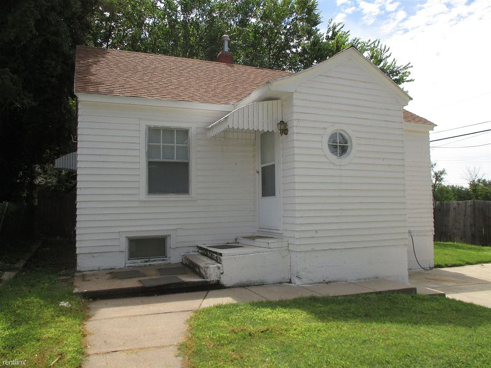3215 E 16th (1)