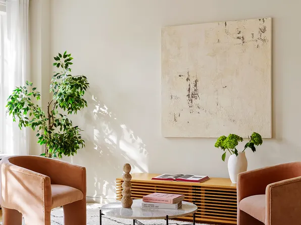 125 West 11th Street image 7 of 24