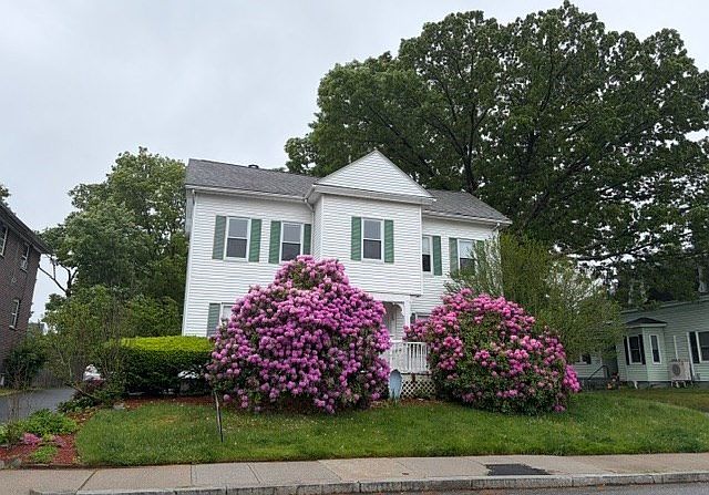 1st image of 32 Vernon St