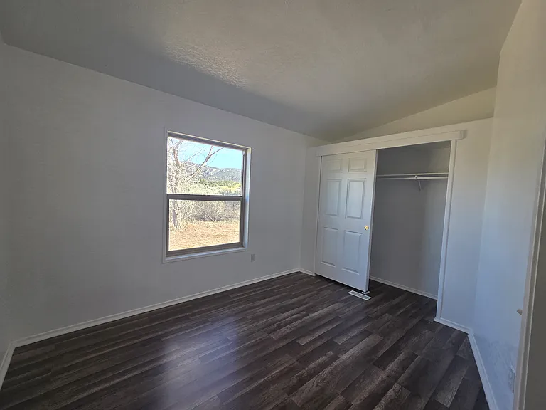 Cain Rd — Photo 9