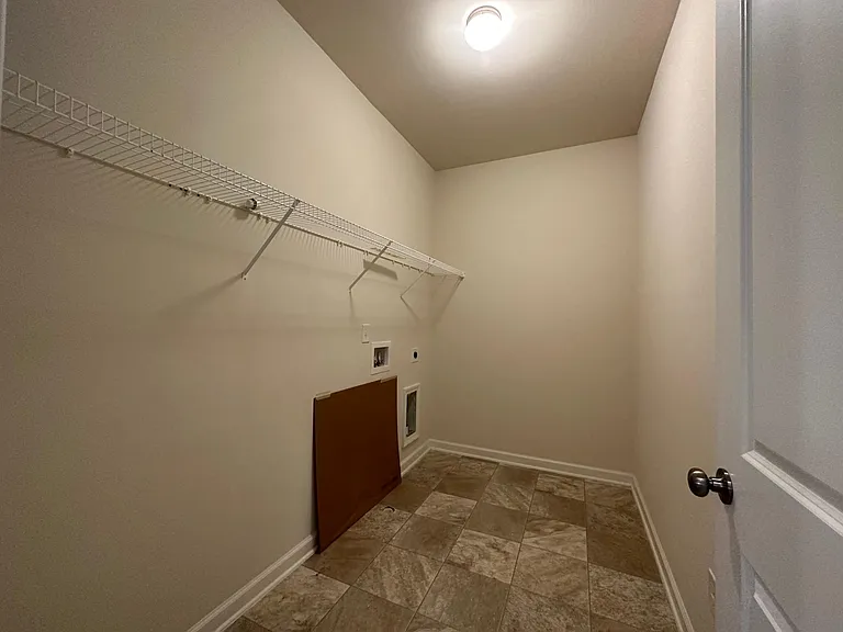 289 Hardy Water Dr — Photo 14