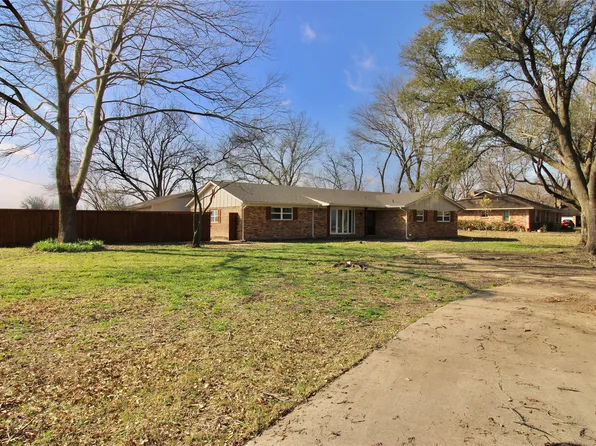 401 Brookside Rd, Waxahachie, TX 75167