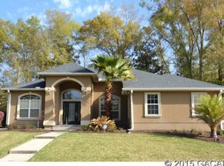 7546 White Oaks Rd, Alachua, FL 32615