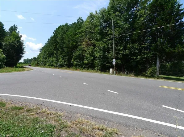 650 Country Ln #21, Mocksville, NC 27028