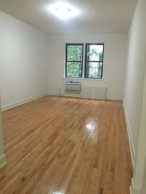 Rented by Paley Management | media 13