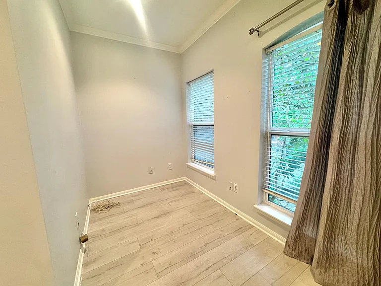 2323 Bering Dr #2 — Photo 30