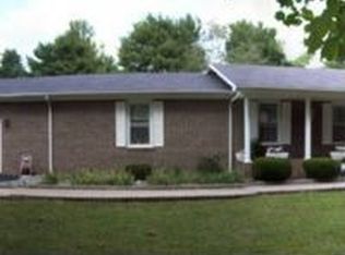 30 Wood Bluff Rd, Winchester, TN 37398