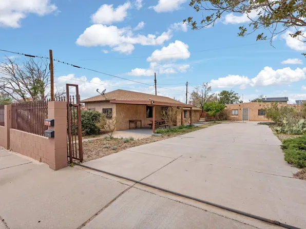 711 Bell Ave SE, Albuquerque, NM 87102