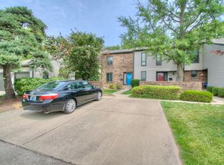 2898 Cliffview Ct, Villa Hills, KY 41017