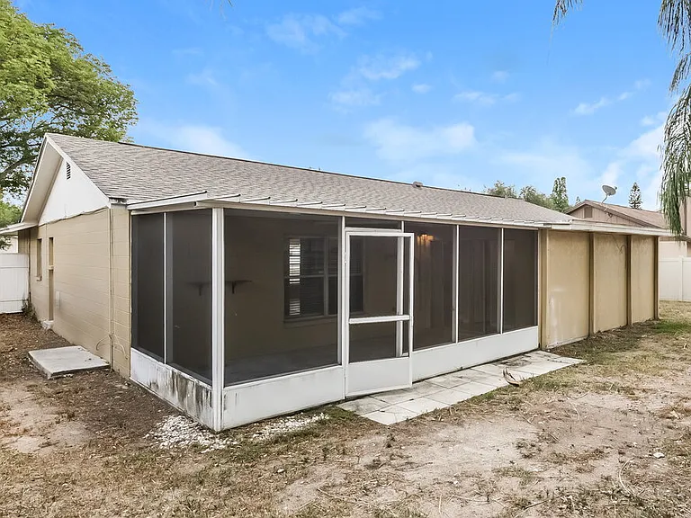 3039 Annadale Cir — Photo 16