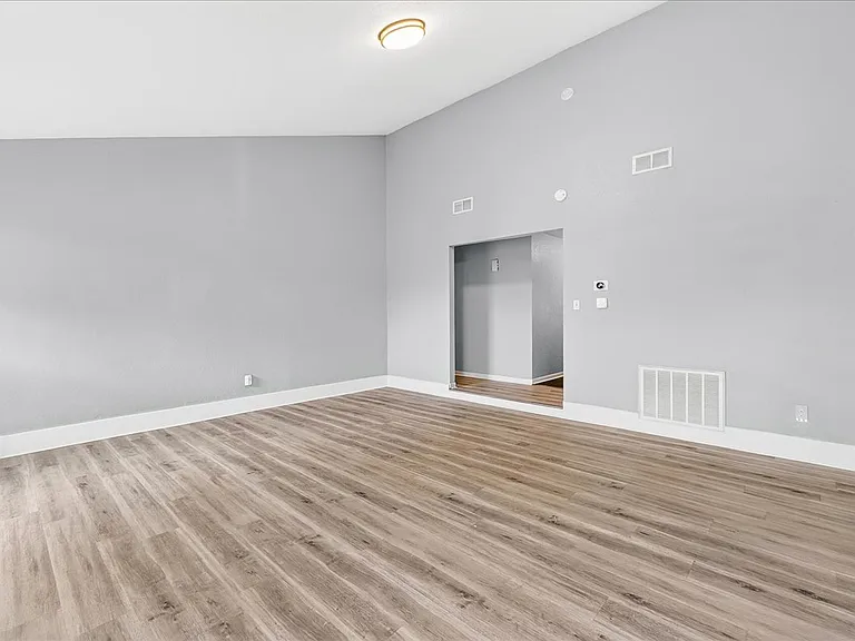 1749 S Dawn Breeze Dr — Photo 10