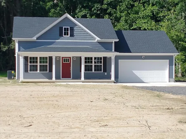 211 Newbern Drive, Knotts Island, NC 27950