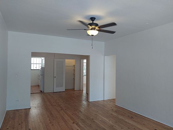 2nd image of 531 16th St APT 15