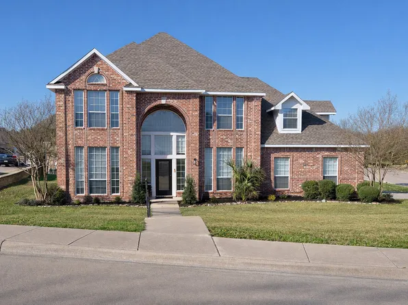 1390 Shores Blvd, Rockwall, TX 75087