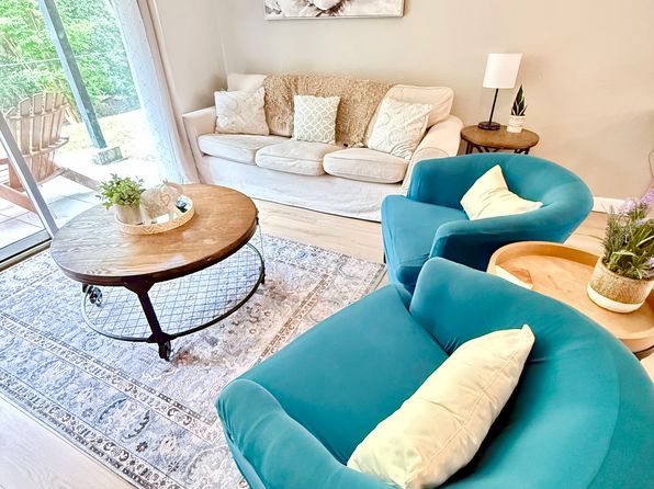 4836 Atlantic Blvd Unit 205