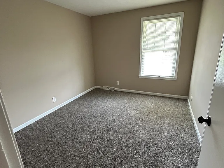 2272 Wildwood Dr — Photo 10