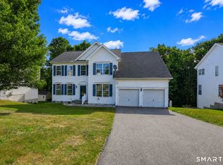 46 Auburn Way, Torrington, CT 06790