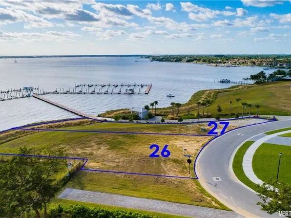 1321 NE Langford Ln, Jensen Beach, FL 34957