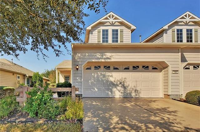 1st image of 150 Portsmouth Dr