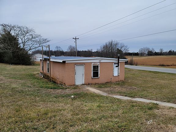 5th image of 7862 Smithville Hwy