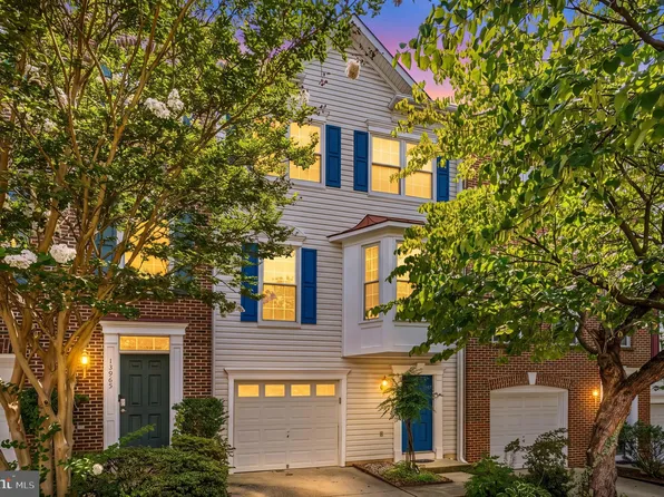 13967 Gill Brook Ln, Centreville, VA 20121