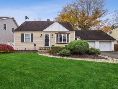 81 Lois Ave, East Brunswick, NJ, 08816