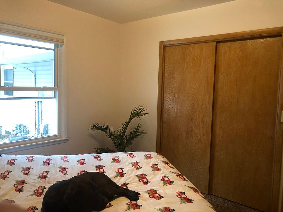 1st image of 303 Beedle Dr