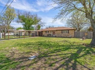 603 W Kyle St, Bangs, TX 76823