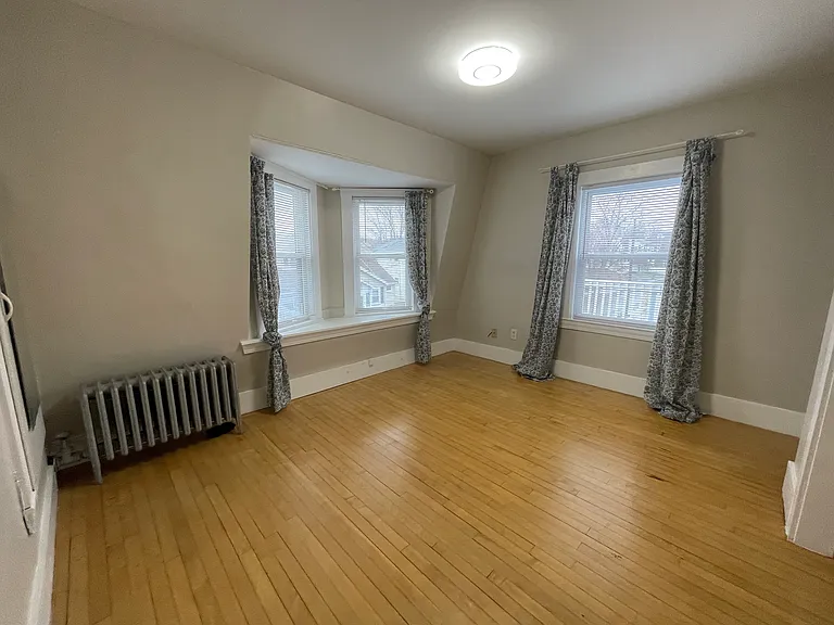 593 Quincy Shore Dr #2 — Photo 5