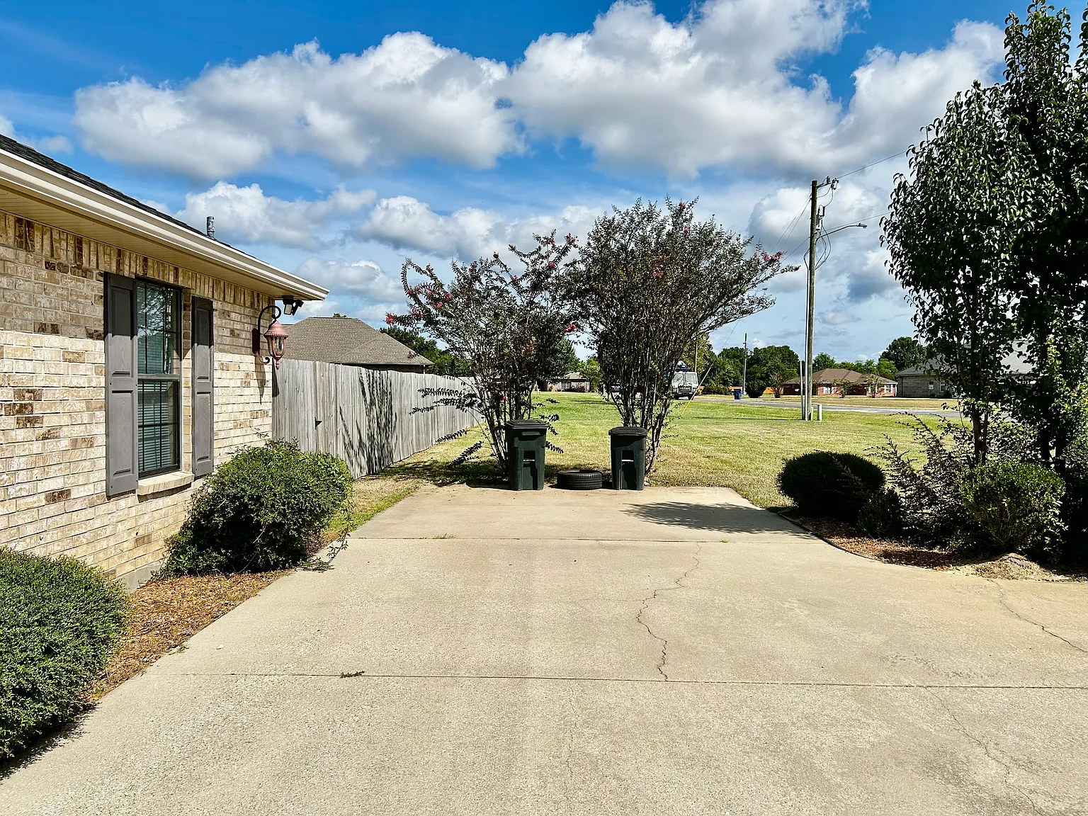 3 bed, 1747 sqft, $1,800 — Photo 3