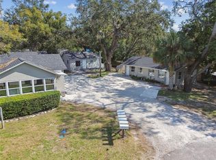 1527 Sadlon Ave, Clearwater, FL 33756