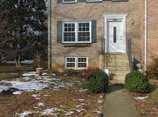 2156 Mayflower Dr, Woodbridge, VA 22192