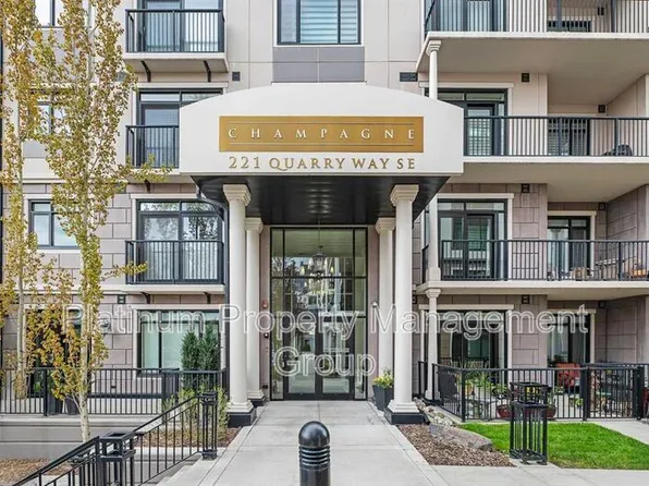 221 Quarry Way SE Unit 201, Calgary, AB T2C 5M7
