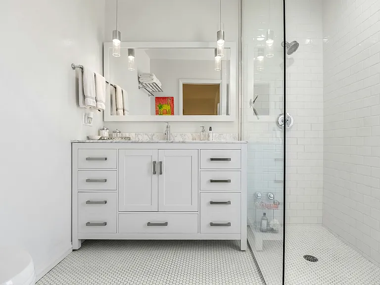 1531 W Laurel Ave — Photo 23