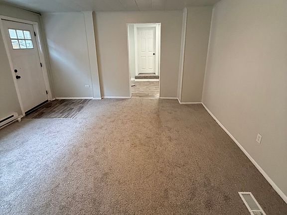 4th image of 600 W Norwegian St #1