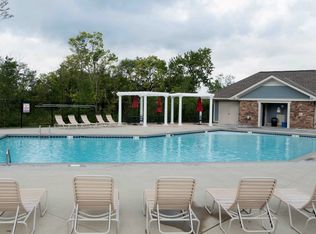 2143 SW Timbertrace Ln, Lees Summit, MO 64082