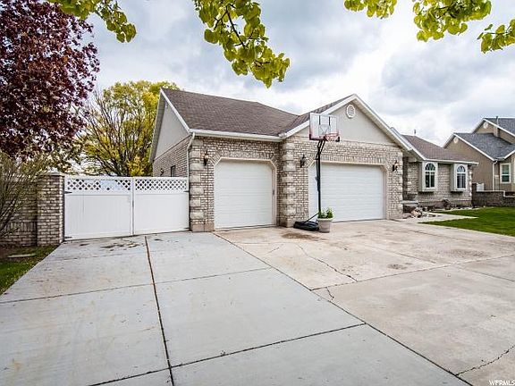 3rd image of 7973 S Nebo Dr
